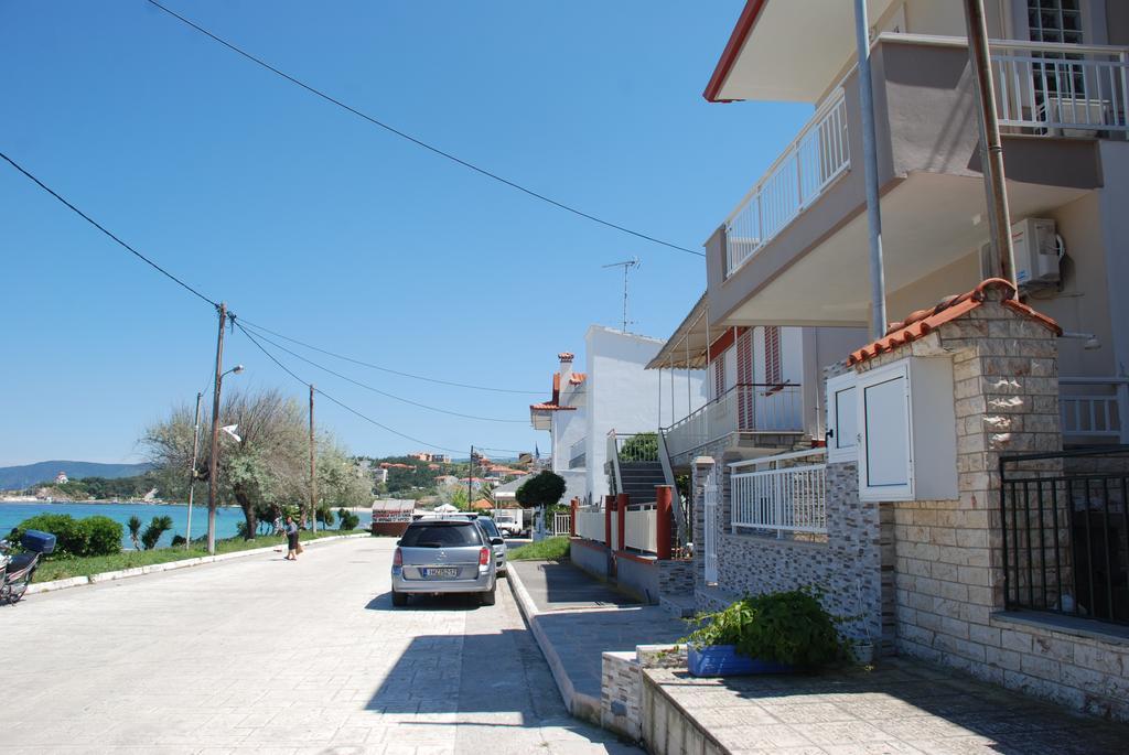 Marianna Apartments Néa Ródha Exterior foto